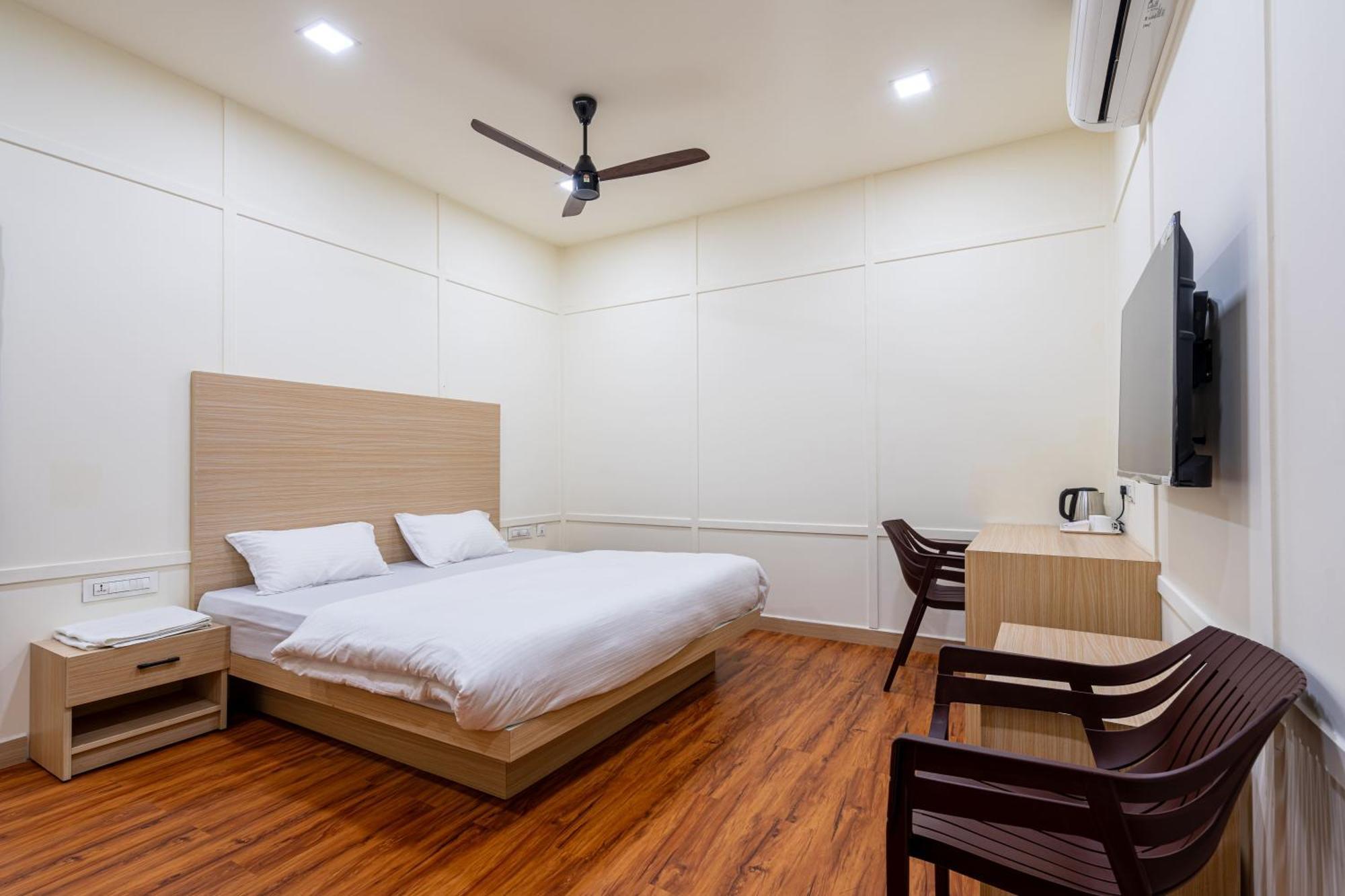 Shore Front Resort Visakhapatnam Exterior photo